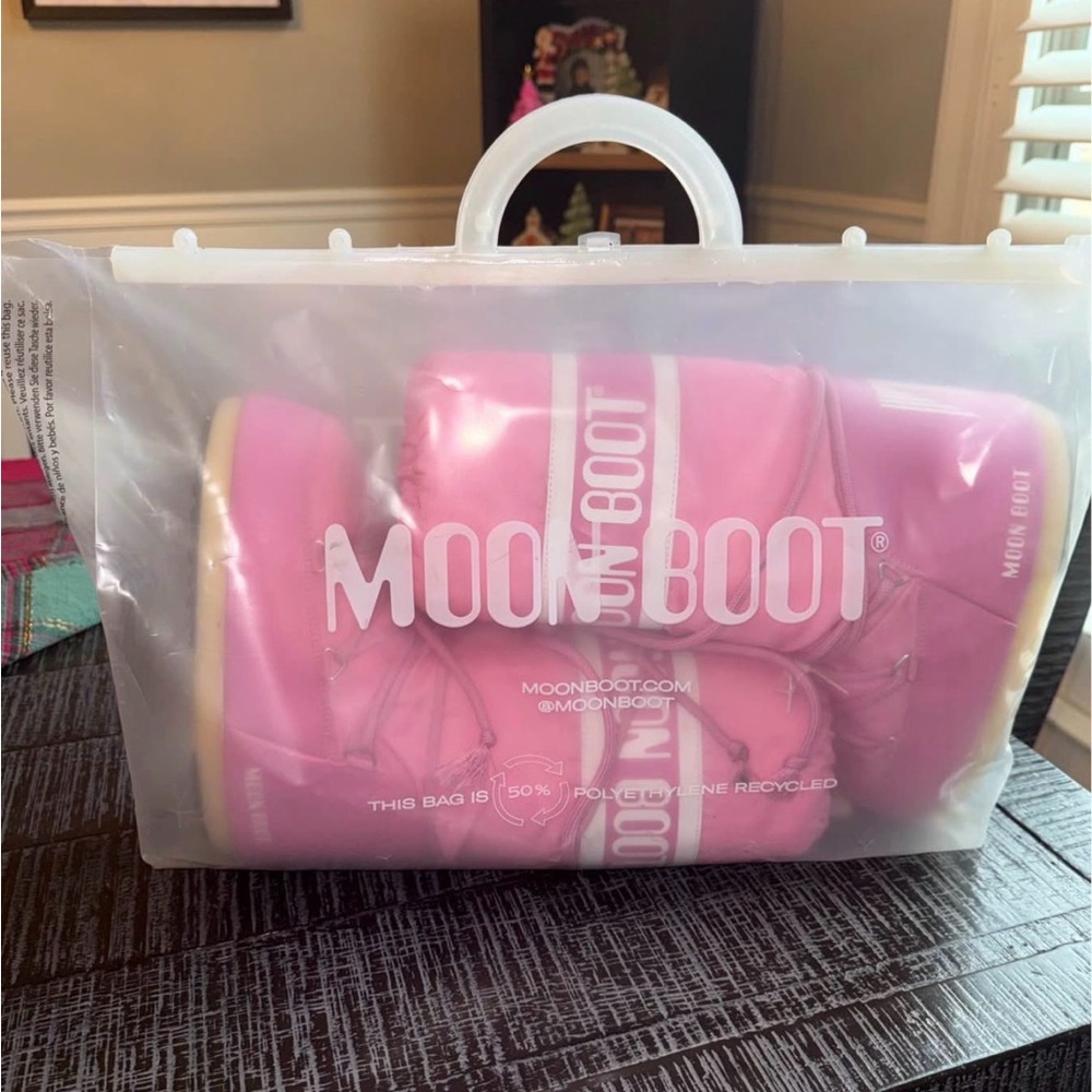 Moon Boot Pink Travel Bag